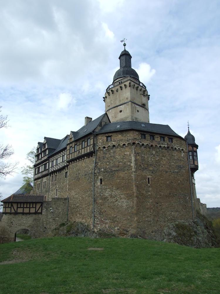 Burg-Falkenstein_1
